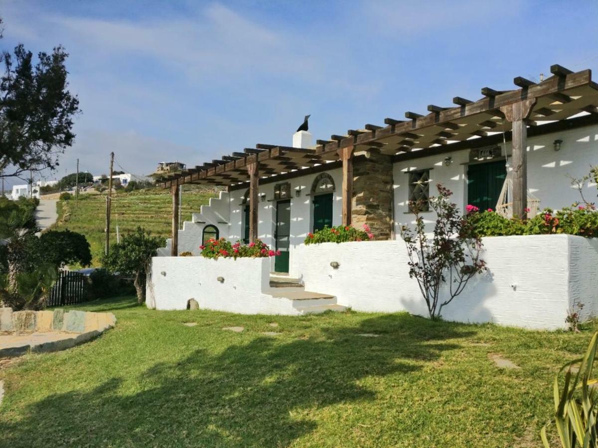 Laggades Relaxing House Villa Tinos Ngoại thất bức ảnh