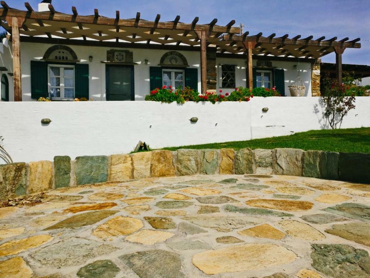 Laggades Relaxing House Villa Tinos Ngoại thất bức ảnh
