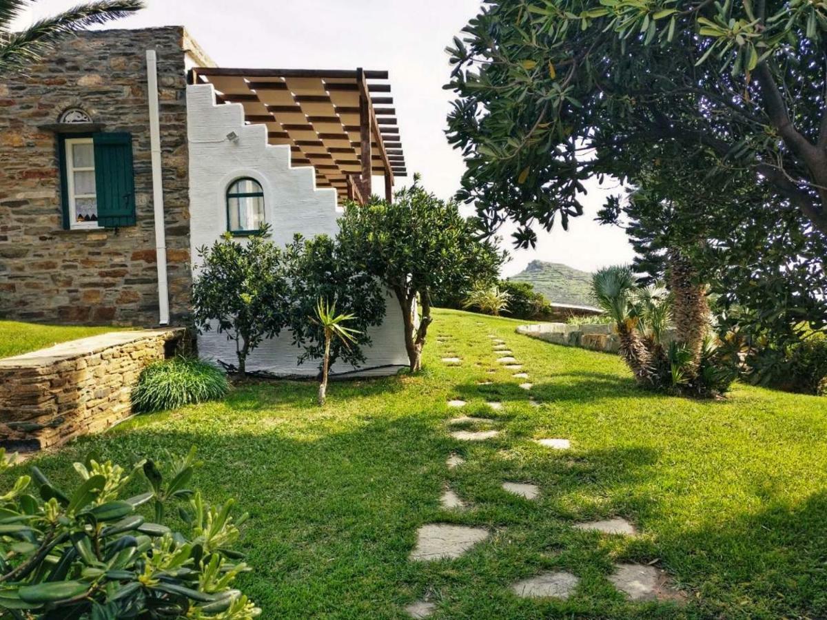 Laggades Relaxing House Villa Tinos Ngoại thất bức ảnh